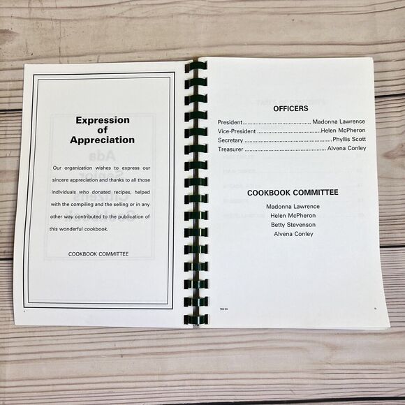 Vintage Home Cookin Ada, Ohio Senior Citizens Cookbook, 2004 Cooking Book - Picture 4 of 12